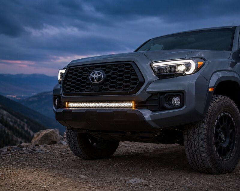 rigid-sr-series-sae-auxiliary-high-beam-light-bar-LS.jpg