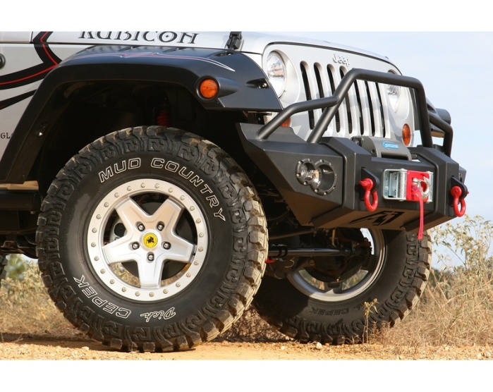 fab-fours-lifestyle-winch-bumper-black.jpg