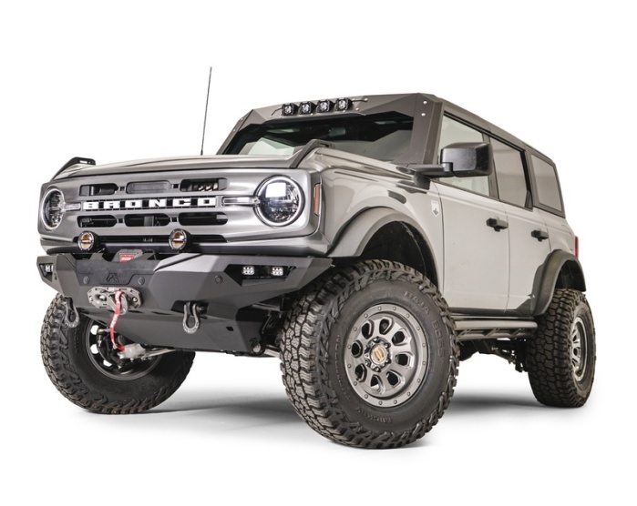 fab-fours-lifestyle-winch-bumper.jpg