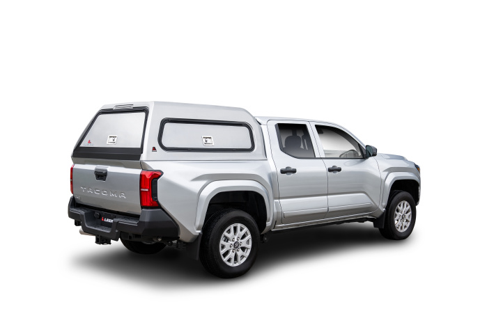 Leer_180CC_Passenger_Rear_3_4_OL_9.jpg