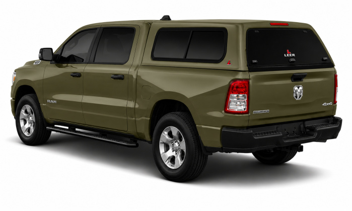 RAM1500_Leer100XR_PFP_3QRearDriver.png