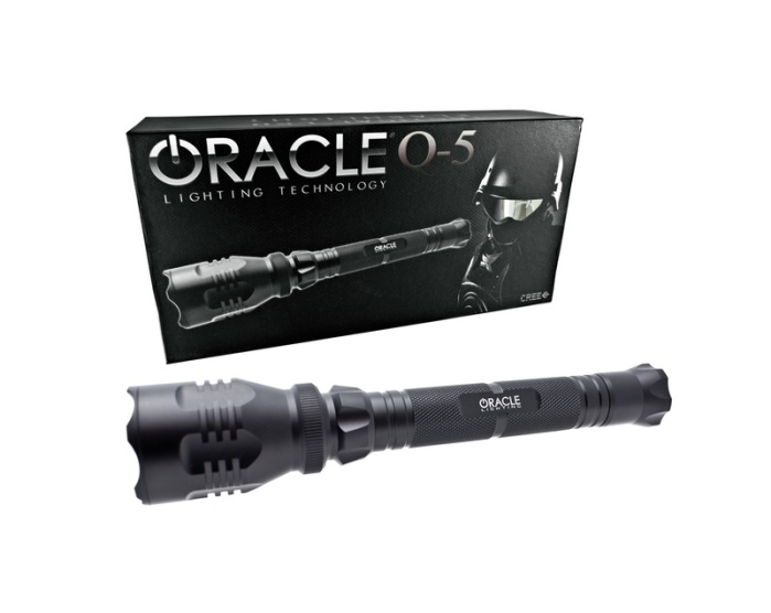 oracle-lighting-q5-led-flashlight-6000k.jpg