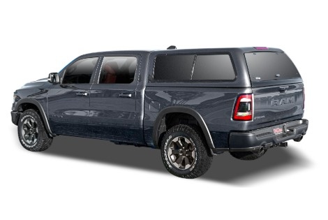 snugtop-xtra-vision-fiberglass-truck-cap.jpeg