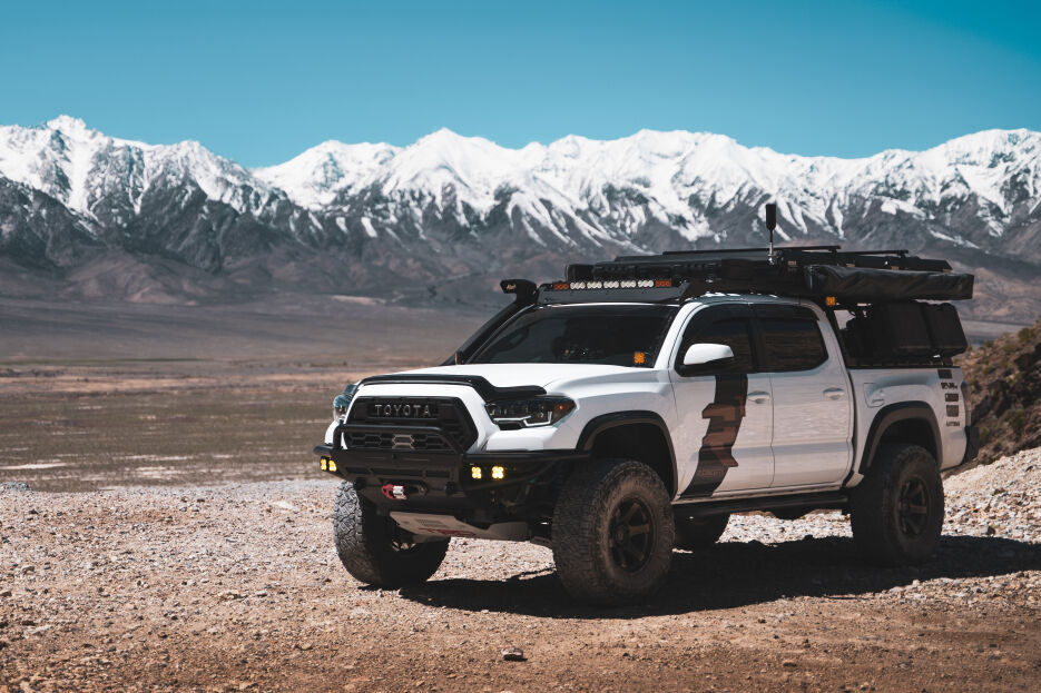 AATATTA01A102-BX_Attica-4x4_01.jpg