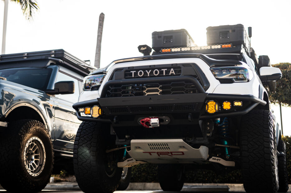 AATATTA01A102-BX_Attica-4x4_06.jpg