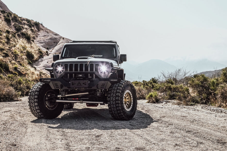 AATATTJL01A110-BX_Attica_Jeep-Wrangler-JL_001.jpg