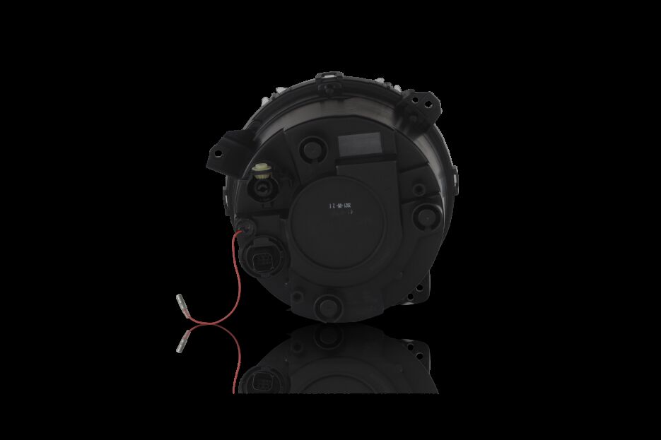 AATCHATT0657-BC_Attica_007.png