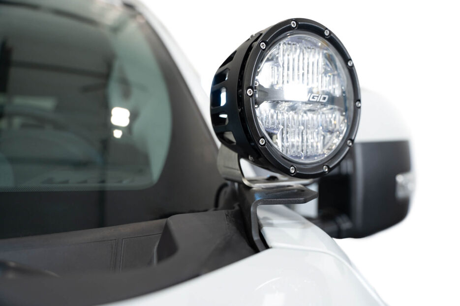 ADD2023-Ford-F-250-350-Super-Duty-Ditch-Light-Mounts_Installed_06.jpg