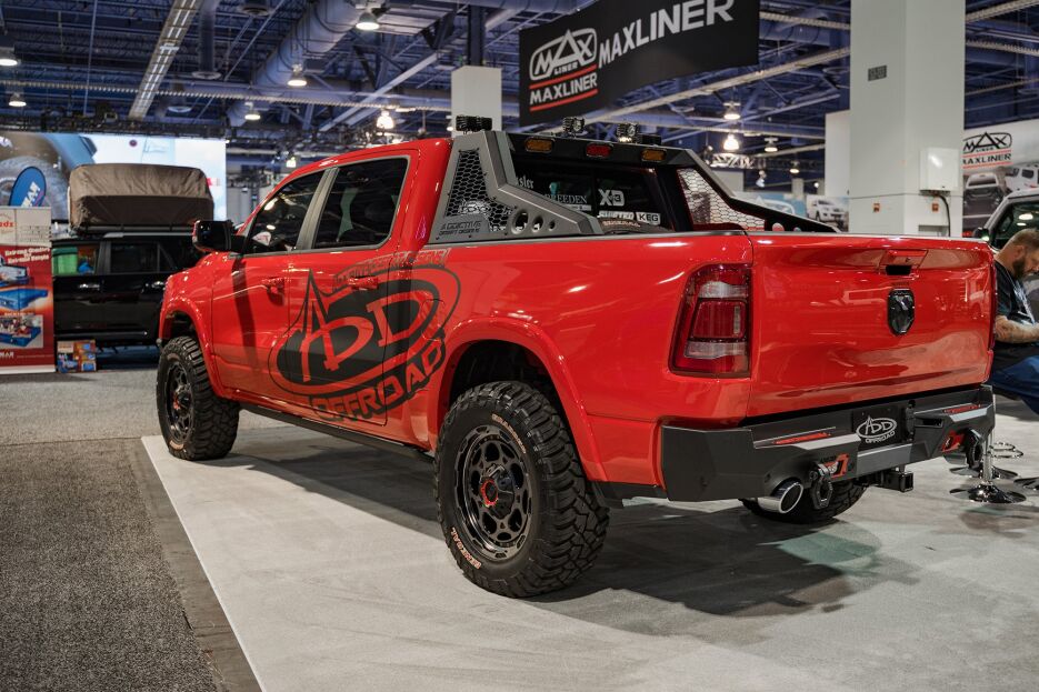 ADDadd-offroad-honeybadger-chase-rack.jpg