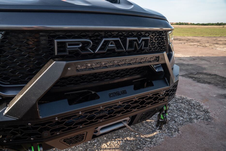 BDYLBR21L-2021-2024-Ram-TRX-04.jpg