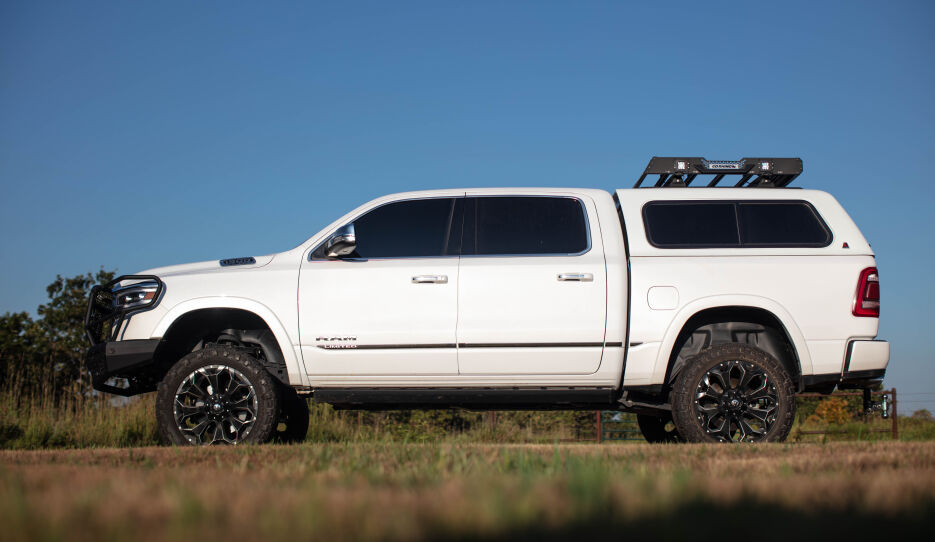 LEER-100R-Ram-1500-2020-white-lifestyle-5.jpg