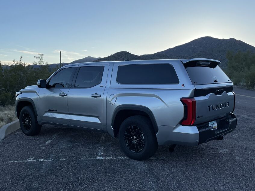 Leer-100XQSport-Tundra-Silver-DS-3-4-Rear-Dusk.jpeg