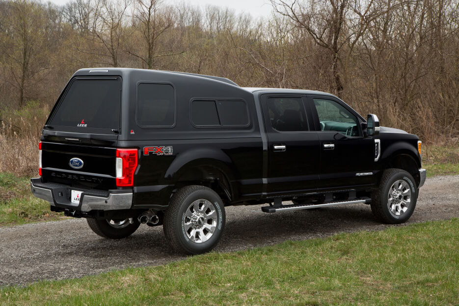 Leer-122-FO-F250-2017-Black-PS-Rear-FallTrees.jpg