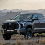 RIG46613-2022-Tundra-A-Pillar-Mounts-Lifestyle-02.jpg