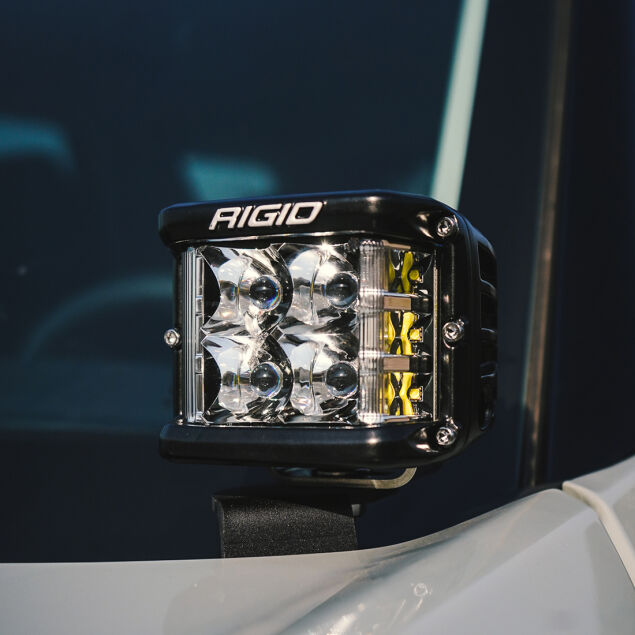 RIG46710_2021_Ford_Bronco_Sport_A-Pillar_Mount_DSS_Kit_Lifestyle-01.jpg