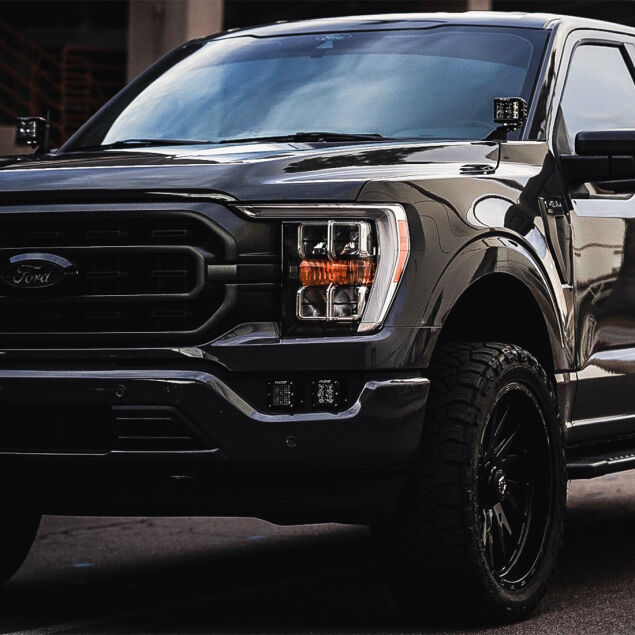 RIG46739-2021+_Ford_F-150_Dual_Fog_Light_Kit-Lifestyle-01.jpg