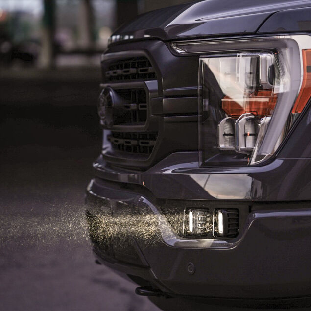 RIG46739-2021+_Ford_F-150_Dual_Fog_Light_Kit-Lifestyle-02.jpg