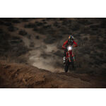 RIGAdapt_XE_Extreme_Enduro_LED_Lifestyle_02.jpg