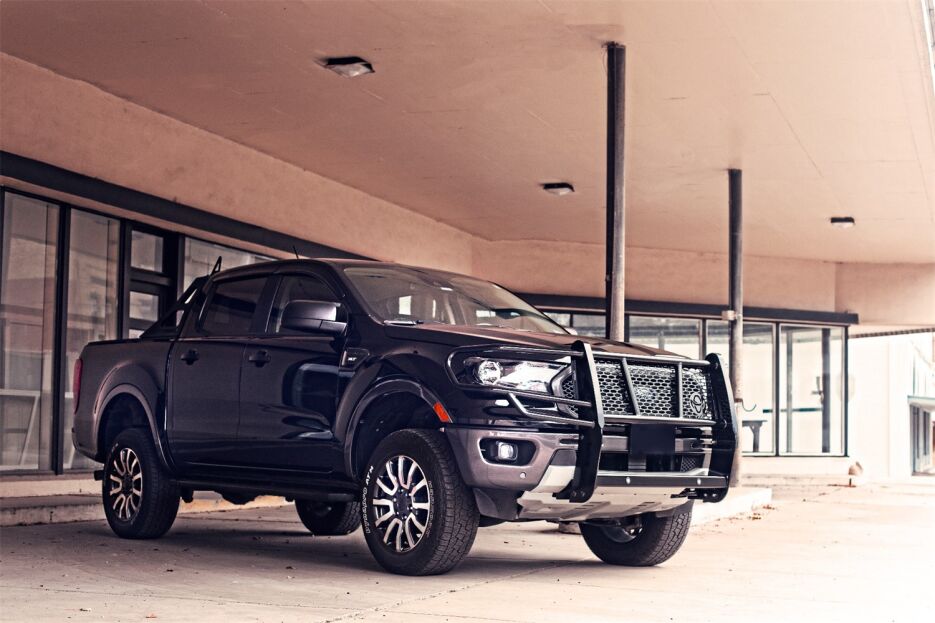 RNHGGF19MBL1_2019-2021_Ford2019-2021Ranger_Grilleguards_5.jpg