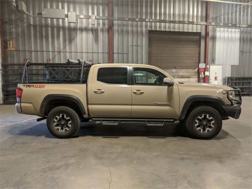 RNHMFT16MBM1_2016-2021_Toyota2016-2021Tacoma_FrontBumpers_2.jpg
