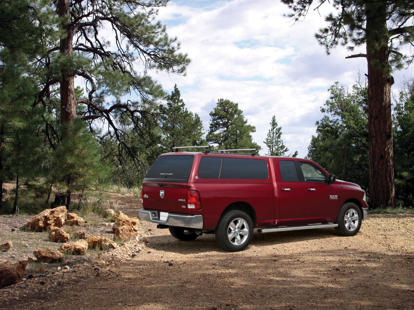 Royal-RAM1500-2018-Red-Rr-Pa-Forest-B.jpg