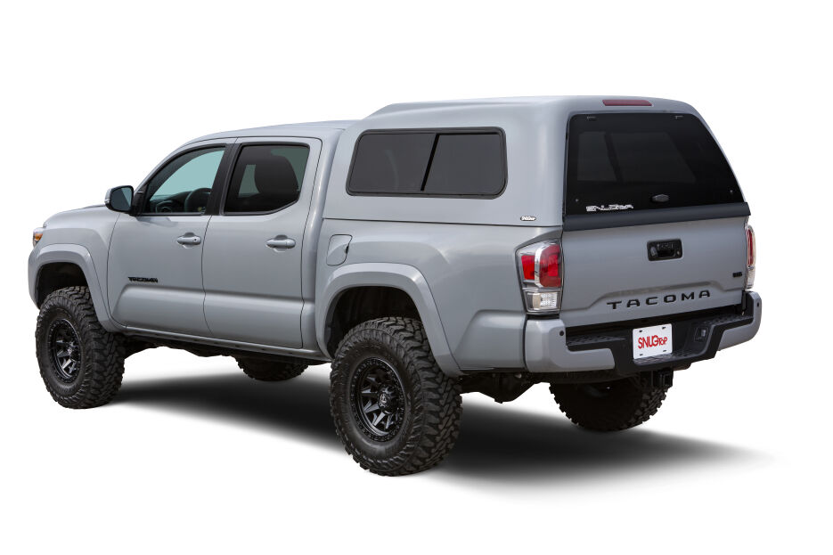 Snugtop-Sport-Hi-Liner-2021-Toyota-Tacoma-Gray-DS-OL.jpg