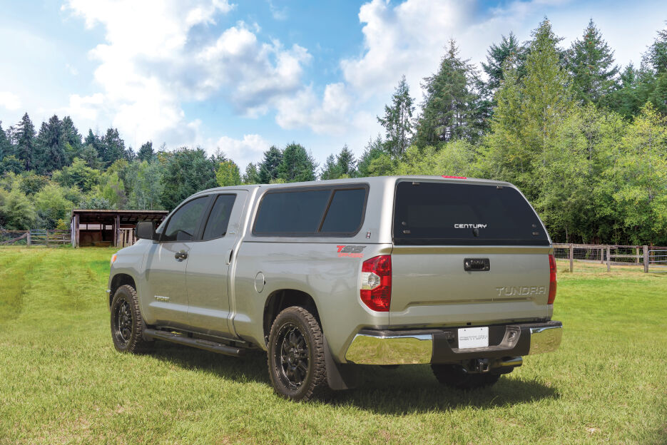 UltraSport-Toy-Tundra-2014-Silver-Rr-Dr-Shed.jpg